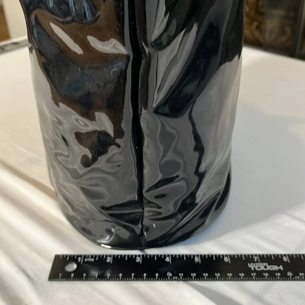 Elizabeth Arden large black patent leather tote bag 2 handles